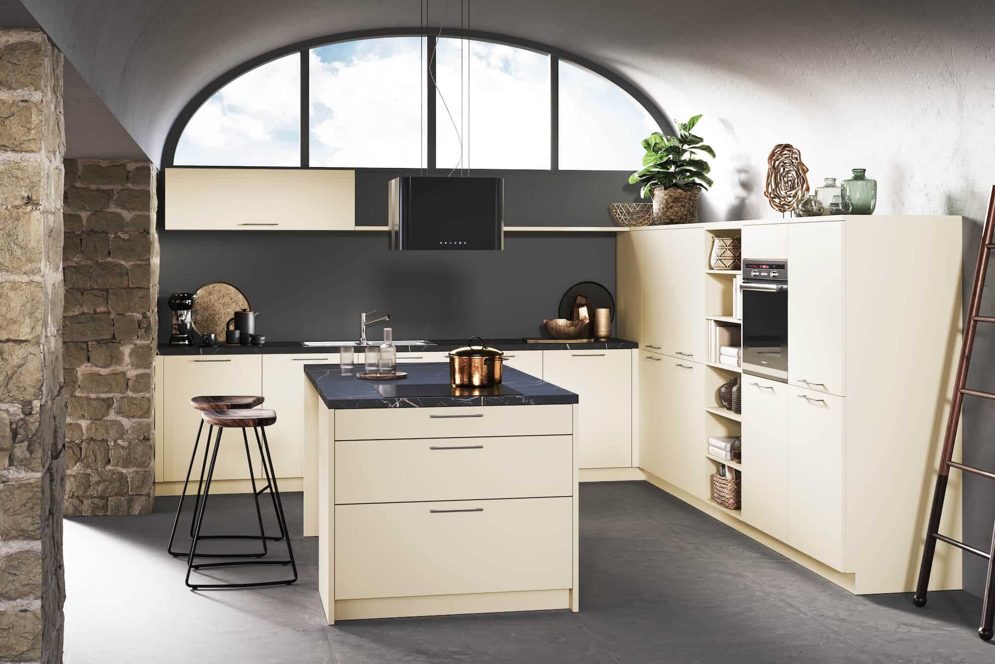 Häcker Inselküche Magnolie matt