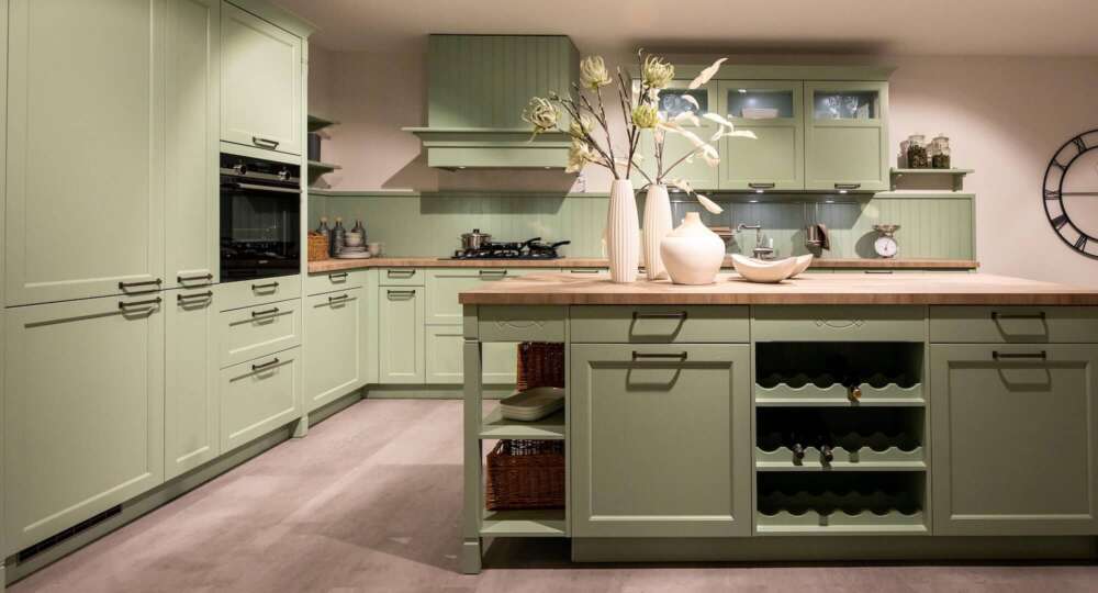 Häcker Landhausküche Esche Pastellgrün Ambiente III