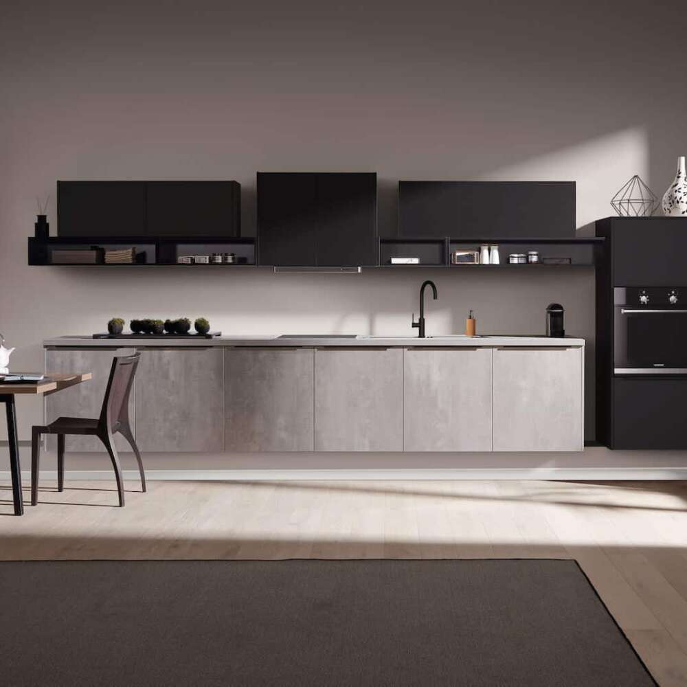 Häcker Küchenzeile modern schwarz grau mit Griffleisten