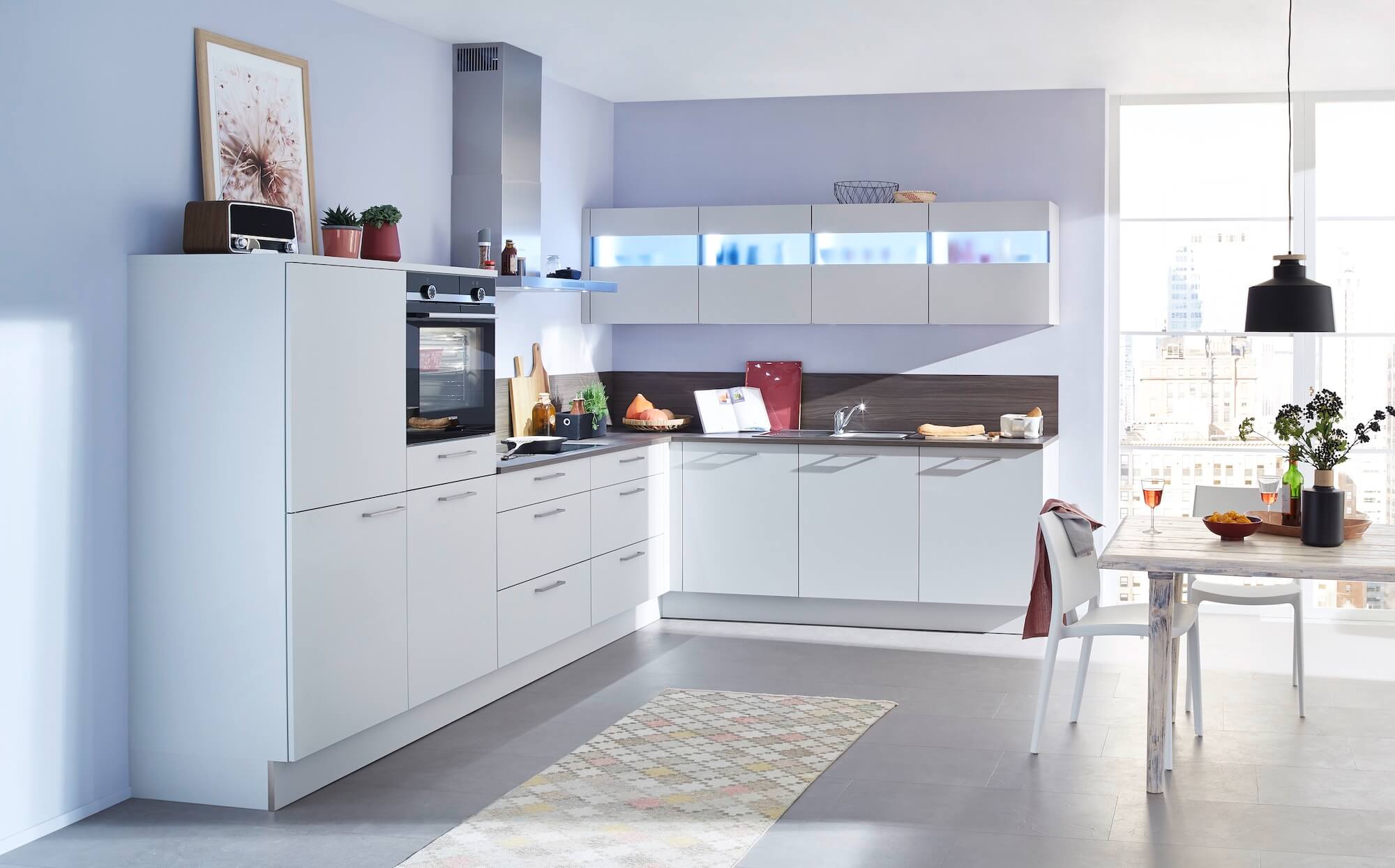 Nolte moderne L-Küche Mattweiß Plus