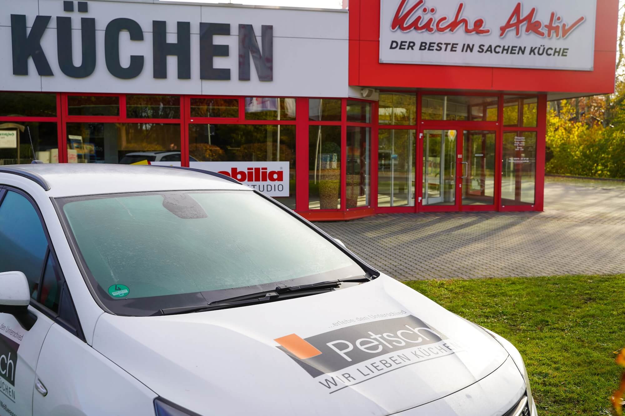 Petsch Firmenwagen nah