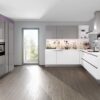 Häcker Moderne L-Küche Weiß Hochglanz mit Hochschrank