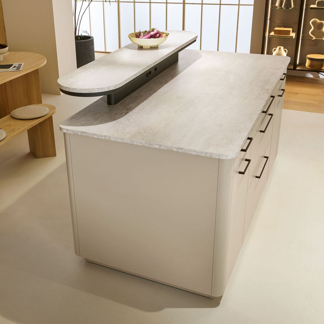 Schüller Kücheninsel mit Aufsatztresen