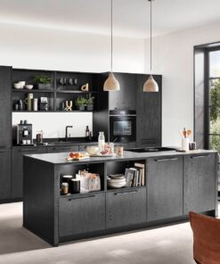 Nobilia Klassische Inselküche Eiche Nero Nachbildung