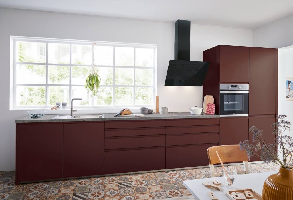 Schüller Küchenzeile Moderner Stil Burgundrot