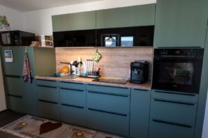 04-kueche-schultz-siemens-backofen-kaffeevollautomat