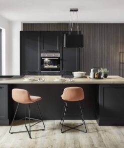 Nobilia Landhaus Inselküche nordic-schwarz perfect-matt