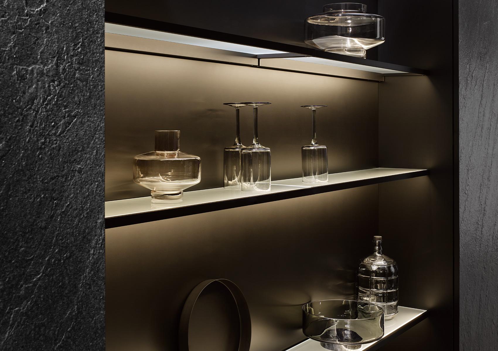 Häcker Steinfurnier Black Star LED Glasablage Nahaufnahme